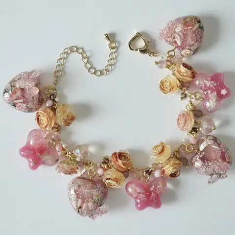 ข้อมือ Her Floral