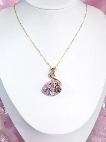 สร้อยคอหงส์ Velvet Vine