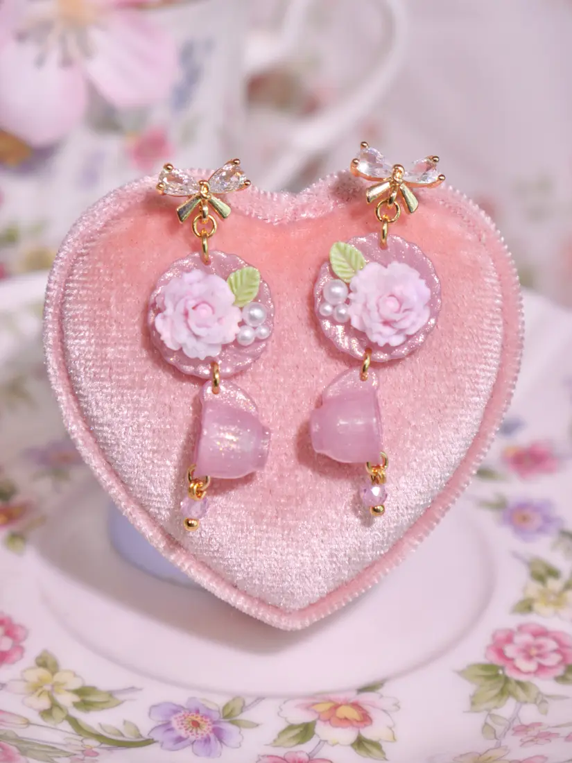 ต่างหูถ้วยจานคู่ชมพู Fleur Glassy Pour ต่างหู MIMEAR
