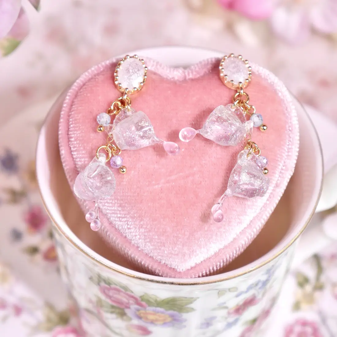 ต่างหูถ้วยหยดน้ำชา Fleur Glassy Pour ต่างหู MIMEAR