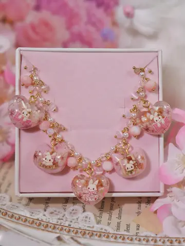 ข้อมือหัวแมวชมพูสวนดอกไม้กระต่ายปิกนิก