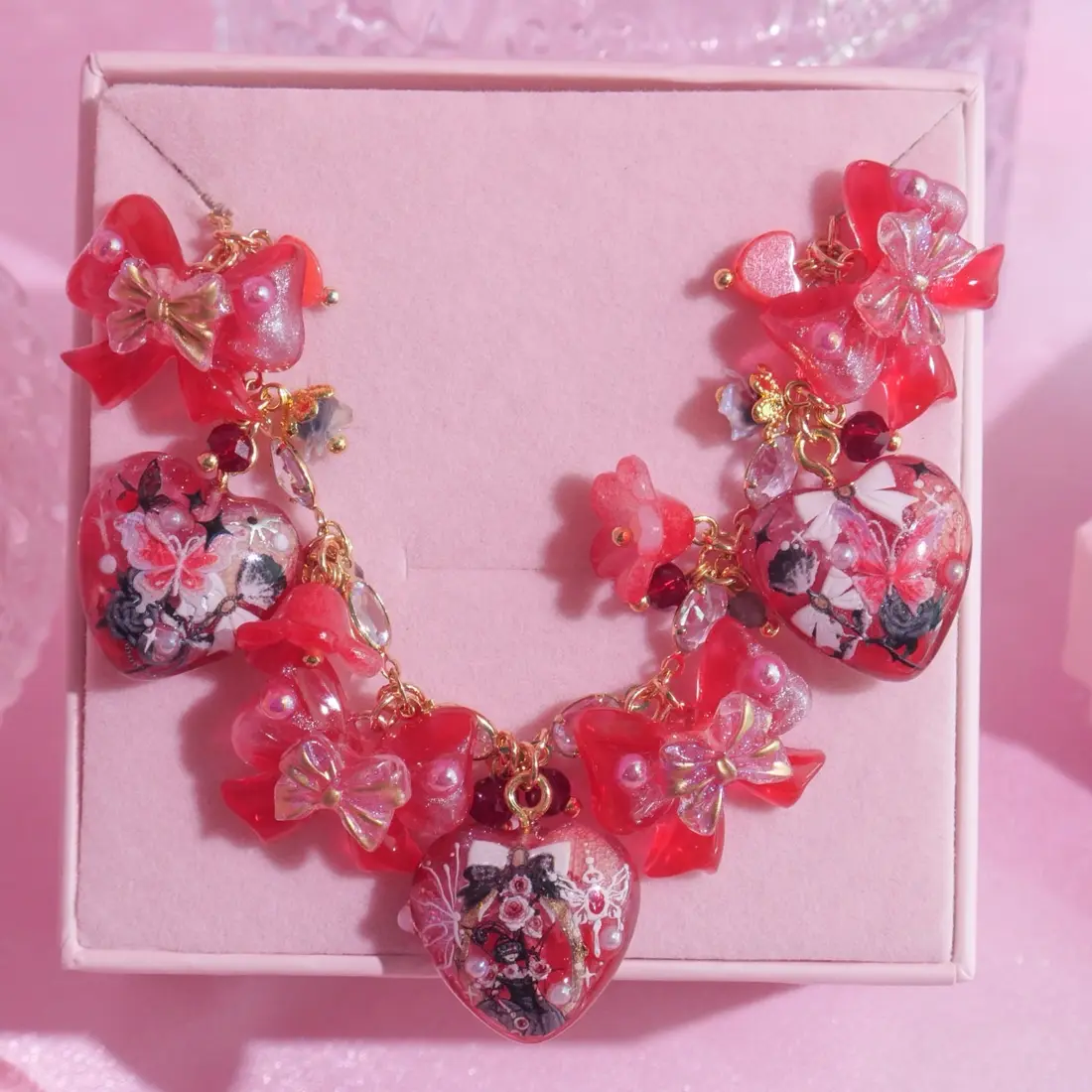 ข้อมือสการ์เล็ตฮาร์ต สร้อยข้อมือ MIMEAR