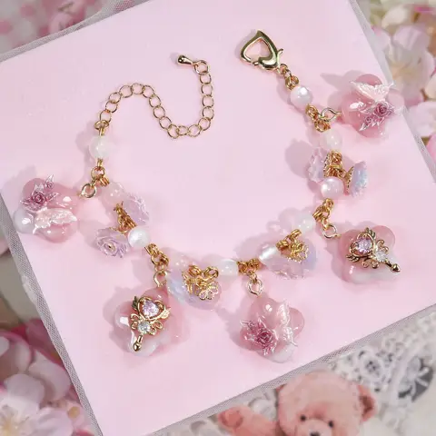 ข้อมือทรงใบโคลเวอร์ผีเสื้อชมพู