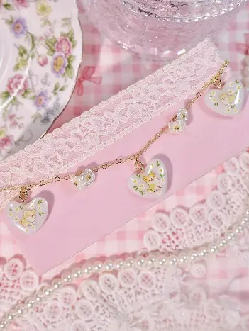ข้อมือใจคอร์กี้ดอกไม้ขาว สร้อยข้อมือ MIMEAR