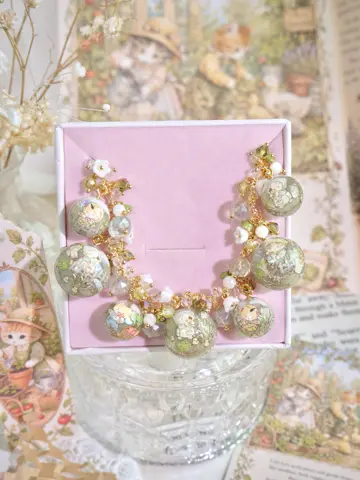 ข้อมือกลมเขียวแมวสวนผัก